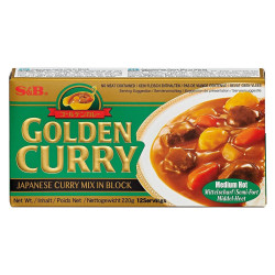 Curry Paste - S&B - Medium Golden Curry Paste - Pasta di Curry Medio Piccante - 220 g