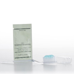 Spazzolino + Dentifricio 3 g - Travel Care - Monouso - 50 Pezzi 